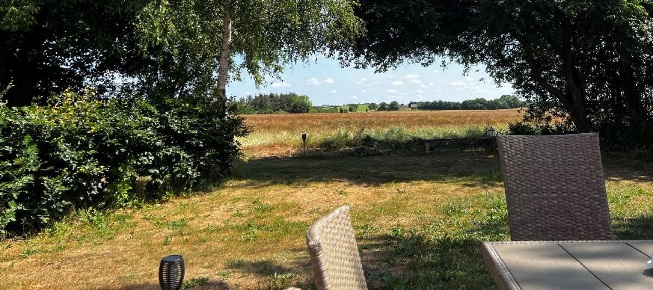 Storre Luksus Hus Ved Assens Exterior foto